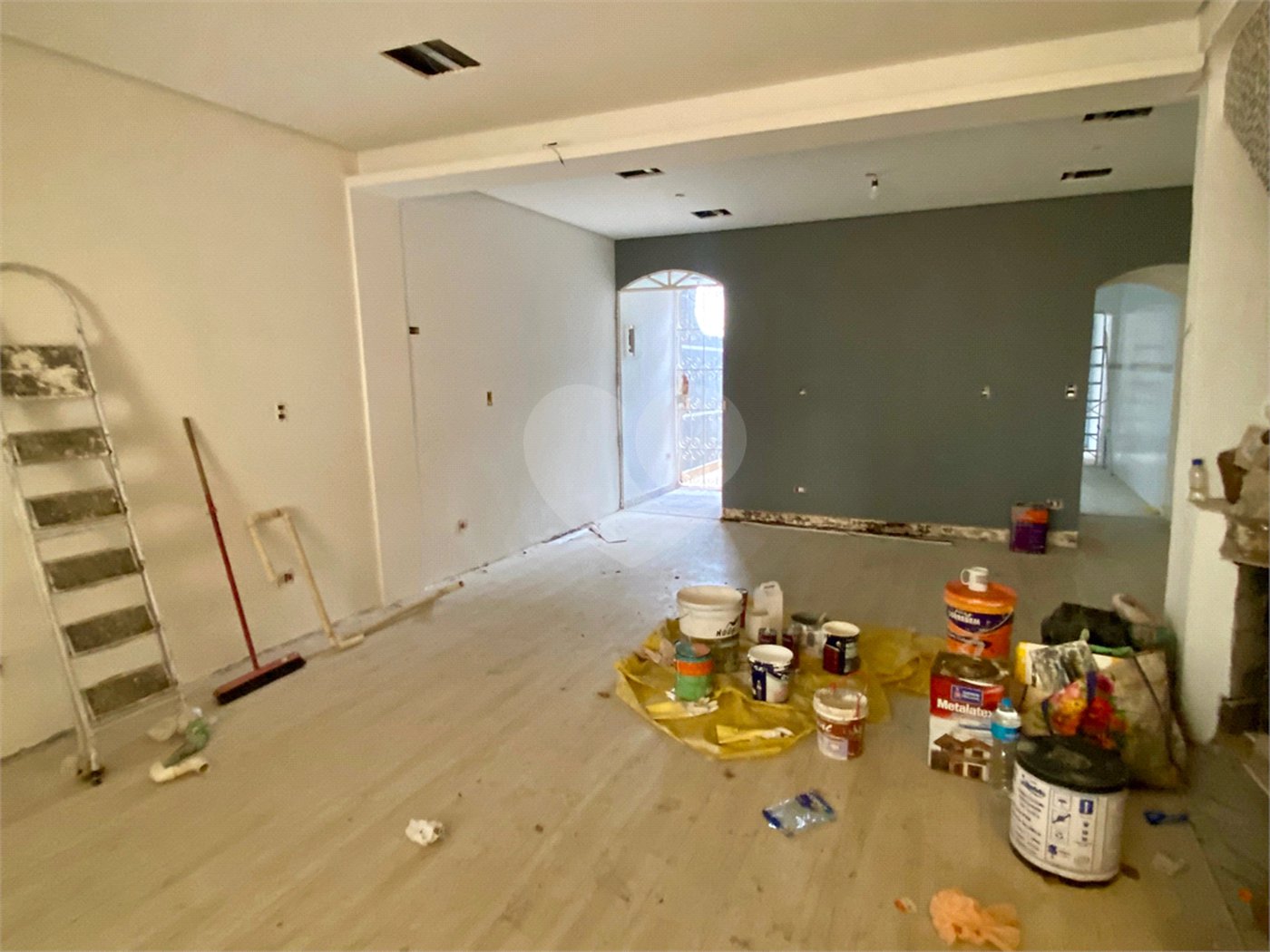 Casa à venda com 3 quartos, sendo 2 suítes, em Vila Progredior, São Paulo, SP