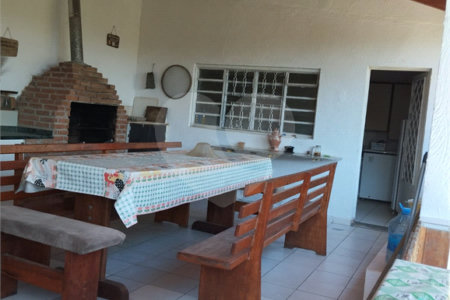Chácara à venda com 6 quartos, sendo 1 suíte,  no Centro, Biritiba-mirim, SP