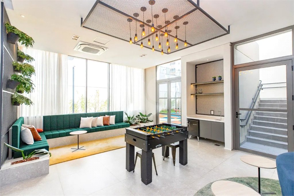 Apartamento à venda com 4 quartos, sendo 3 suítes, em Campo Belo, São Paulo, SP