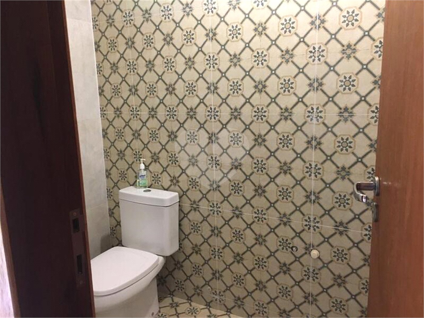 Casa à venda com 4 quartos, sendo 1 suíte, em Vila Machado, Mairiporã, SP