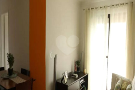 Apartamento à venda com 2 quartos em Vila Liviero, São Paulo, SP