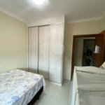 Sobrado à venda com 3 quartos, sendo 1 suíte,  em Jardim Vila Galvão, Guarulhos, SP