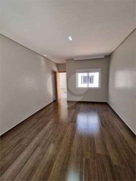 Casa à venda com 5 quartos, sendo 2 suítes,  em Vila Gonçalves, São Bernardo do Campo, SP