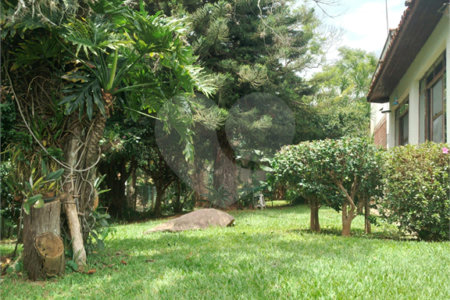 Casa à venda com 3 quartos, sendo 2 suítes, em Vila Santista, Atibaia, SP