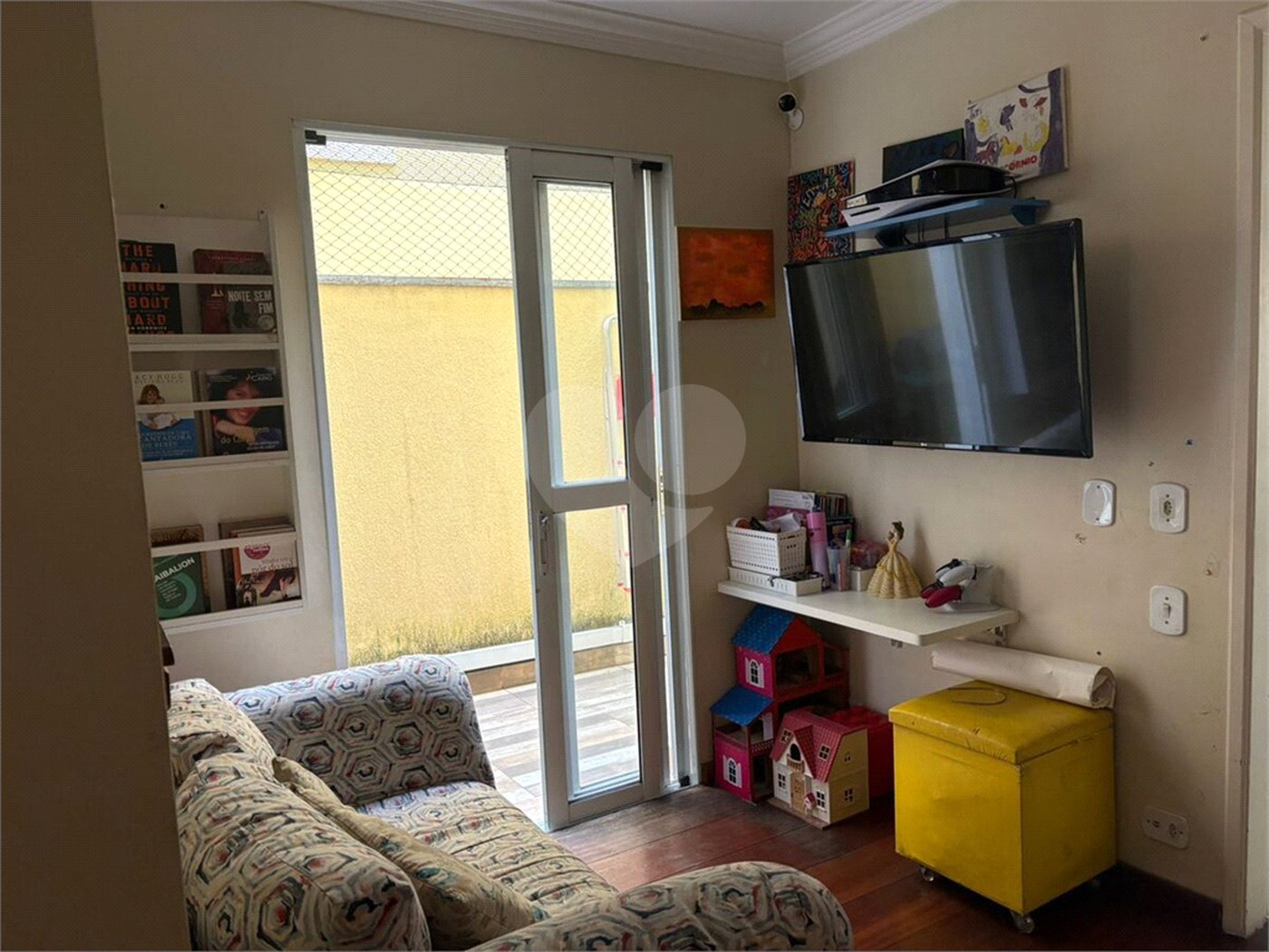 Casa à venda com 3 quartos, sendo 1 suíte, no condomínio Villagio Vicino, São Paulo - SP