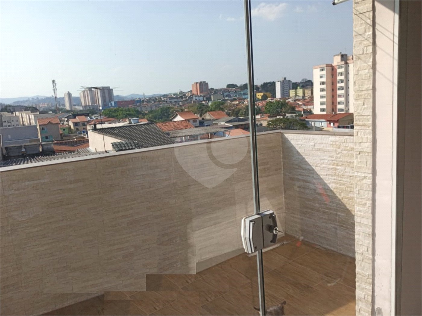 Sobrado à venda com 3 quartos, sendo 1 suíte, em Jardim Santa Beatriz, Guarulhos, SP
