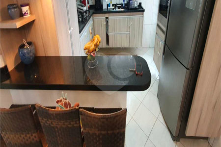 Casa à venda com 3 suítes no condomínio Portal dos Ipês, Indaiatuba - SP