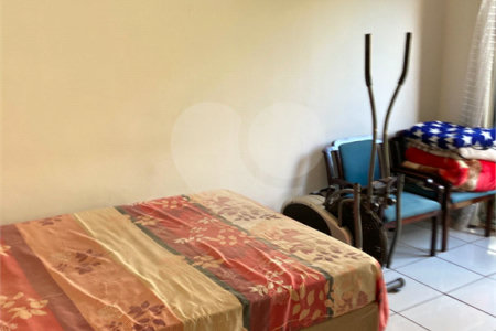 Casa à venda com 2 quartos, sendo 1 suíte, em Parque dos Ipês II, Ponta Porã, MS