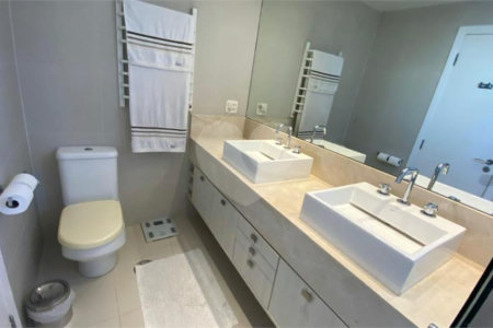 Apartamento à venda com 3 suítes em Vila Romana, São Paulo, SP