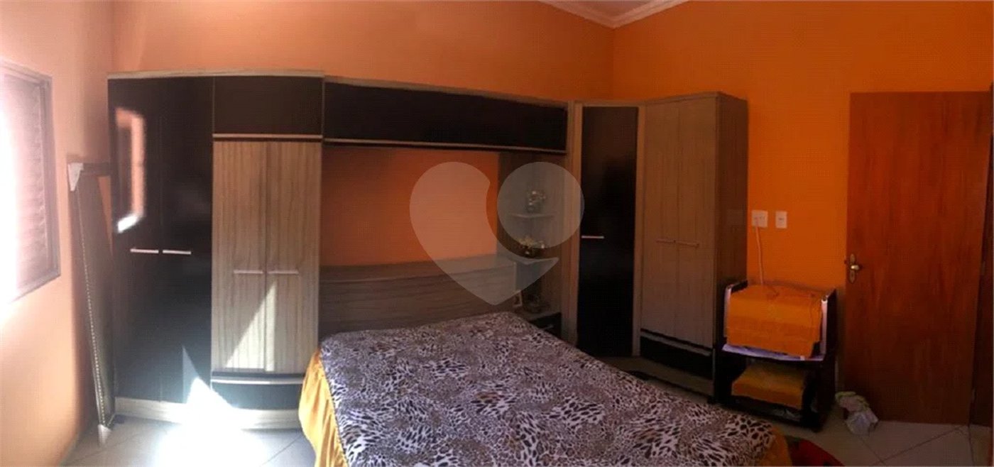 Casa à venda com 3 quartos, sendo 1 suíte, em Residencial Jardim Perolla, Itupeva, SP