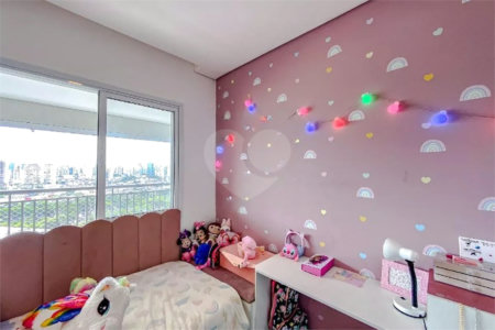 Apartamento à venda com 2 quartos, sendo 1 suíte, em Quarta Parada, São Paulo, SP