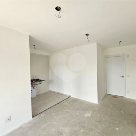 Apartamento à venda com 3 quartos, sendo 1 suíte, em Alto da Boa Vista, São Paulo, SP