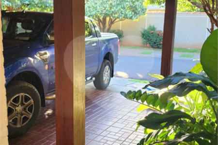 Casa à venda com 3 quartos, sendo 1 suíte,  no condomínio Portal dos Pinheiros, Ribeirão Preto - SP
