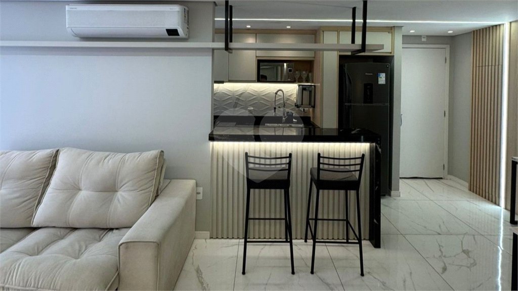 Apartamento à venda com 3 quartos, sendo 1 suíte,  em Além Ponte, Sorocaba, SP