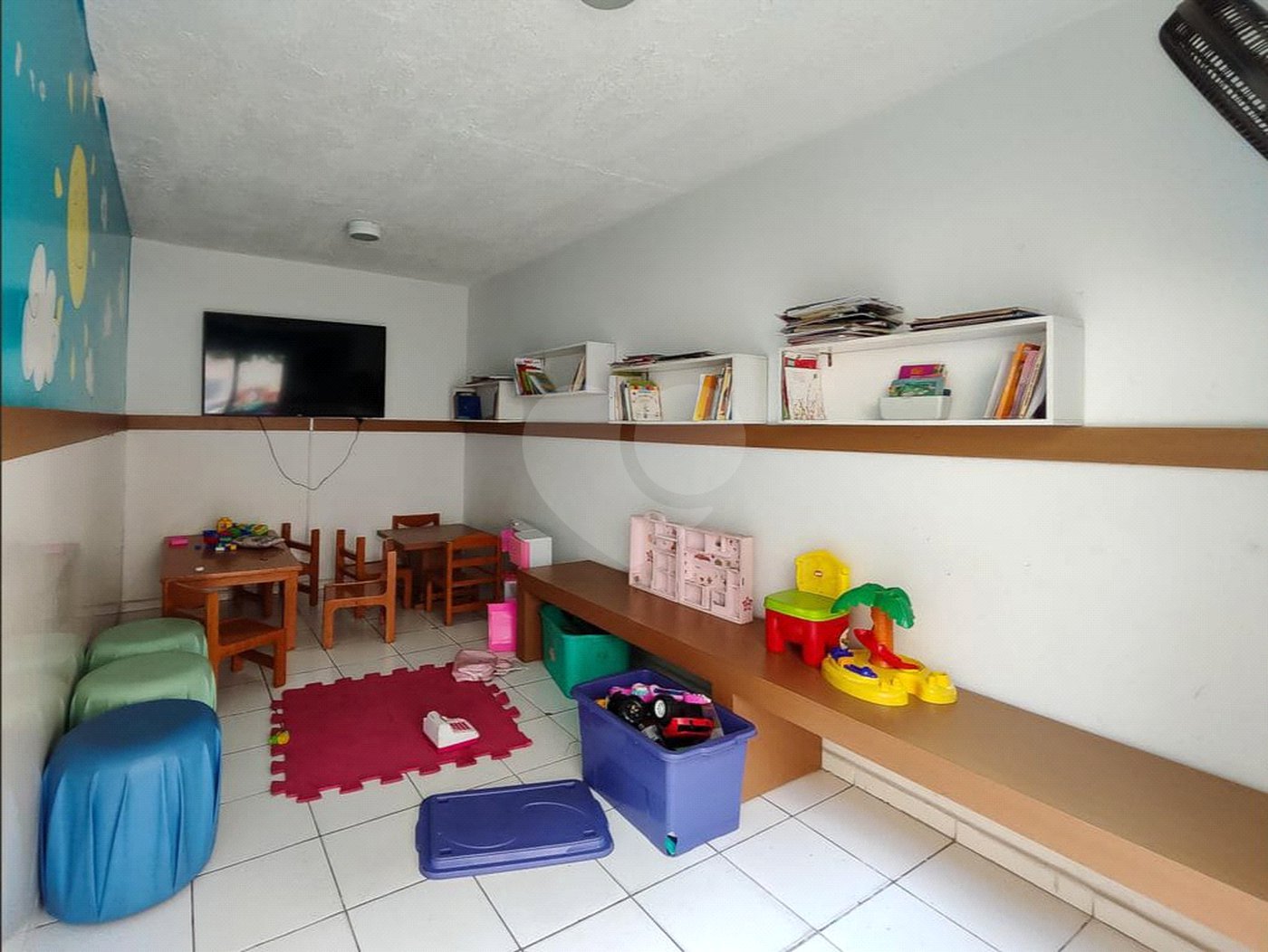 Apartamento à venda com 2 quartos em São Cristóvão, Rio de Janeiro, RJ