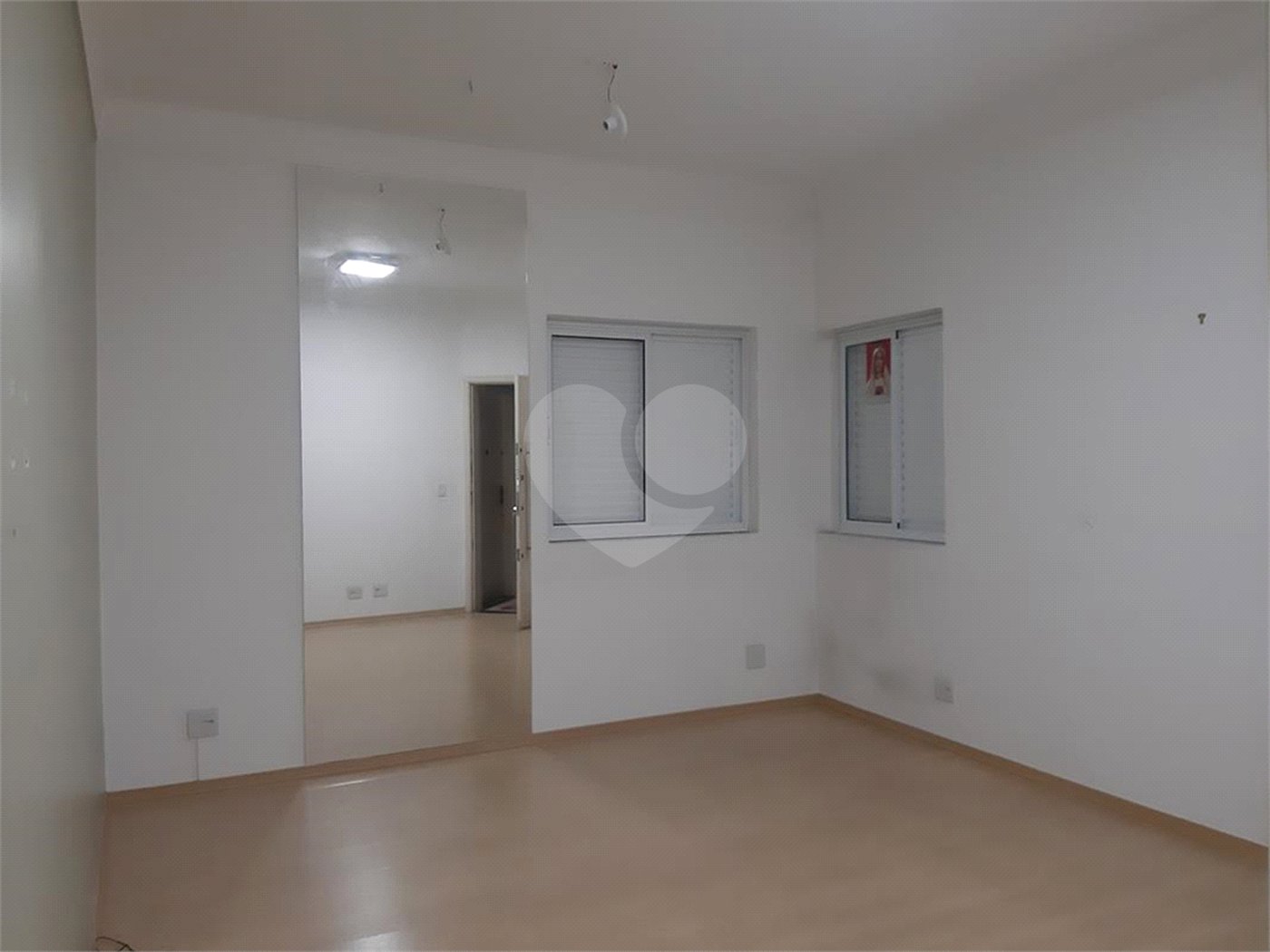 Apartamento à venda com 2 quartos em Cerqueira César, São Paulo, SP