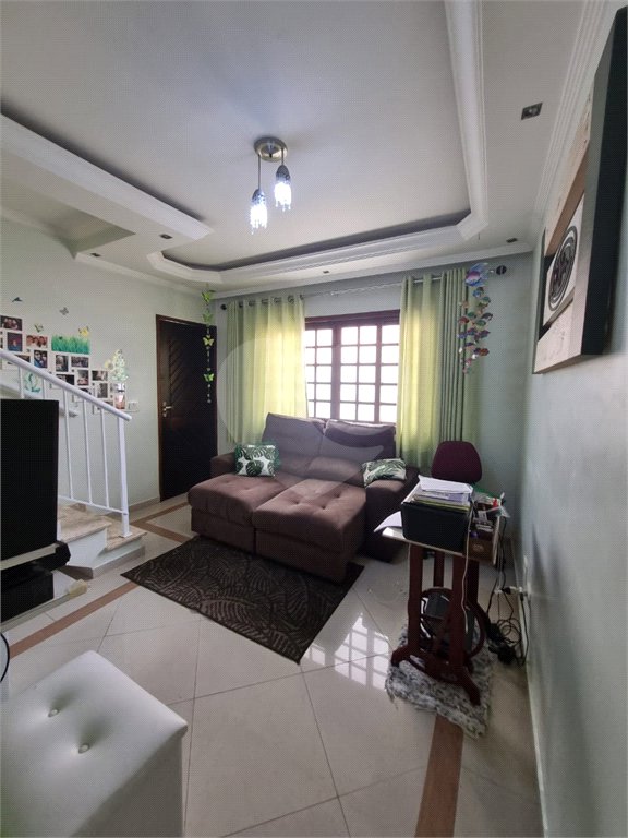 Sobrado à venda com 2 quartos em Jardim do Papai, Guarulhos, SP