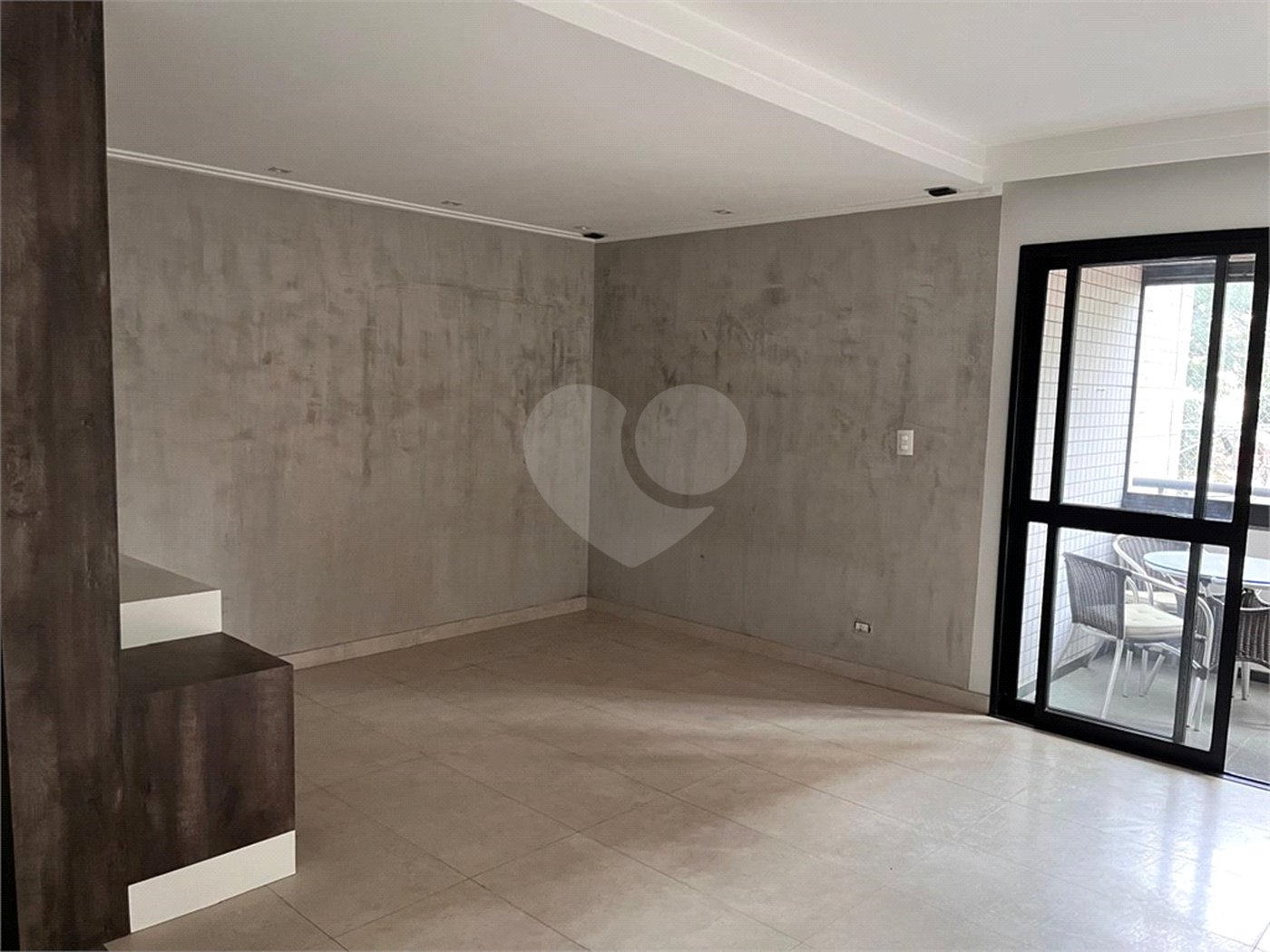 Apartamento à venda ou para alugar com 3 quartos, sendo 1 suíte,  em Vila Pompéia, São Paulo, SP