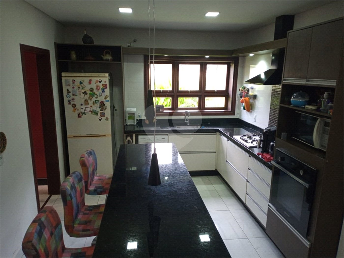 Casa à venda ou para alugar com 3 quartos, sendo 1 suíte, no condomínio Recanto Florido, Vinhedo - SP