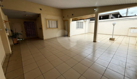 Casa à venda com 3 quartos em Jardim Marília, Salto, SP