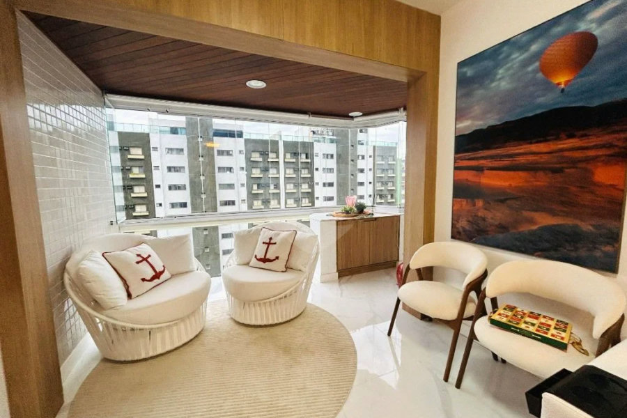 Apartamento à venda com 3 quartos, sendo 2 suítes, em Riviera de São Lourenço, Bertioga, SP