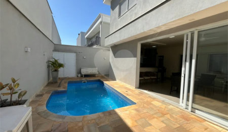 Casa à venda com 4 quartos, sendo 3 suítes,  no condomínio Residencial Villa D´áquila, Piracicaba - SP