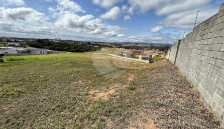 Terreno à venda no condomínio Up Residencial, Votorantim - SP