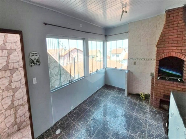 Sobrado à venda com 3 quartos, sendo 1 suíte,  em Jardim Peri, São Paulo, SP