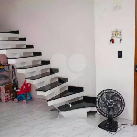Cobertura à venda com 2 quartos, sendo 1 suíte, em Parque Novo Oratório, Santo André, SP