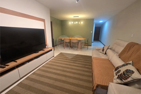 Apartamento à venda com 3 quartos, sendo 1 suíte, em Copacabana, Rio de Janeiro, RJ