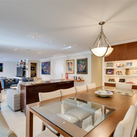 Apartamento à venda com 3 suítes em Granja Julieta, São Paulo, SP