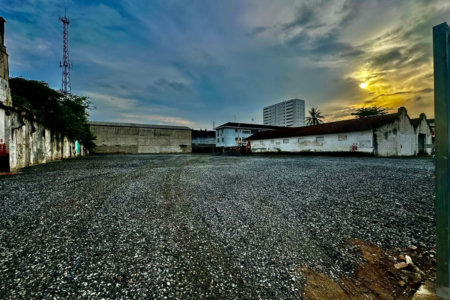 Terreno para alugar, 4000 m² por R$ 100.000,00/mês - Vila Matias - Santos/SP