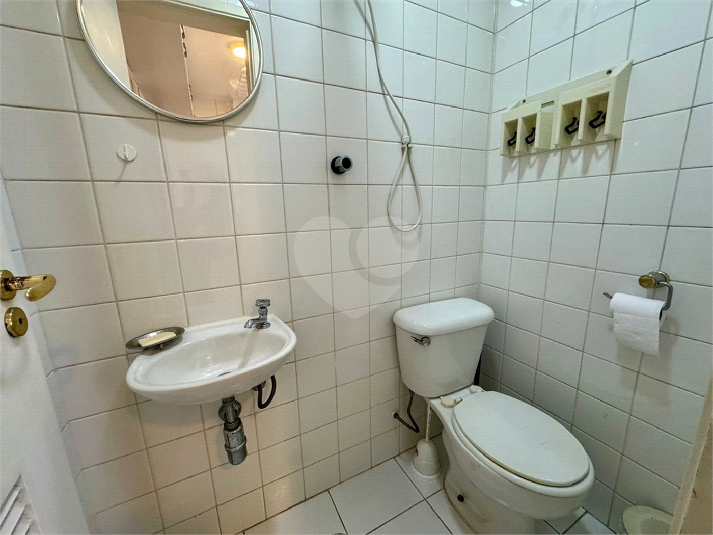 Apartamento à venda com 4 quartos, sendo 2 suítes,  em Pinheiros, São Paulo, SP