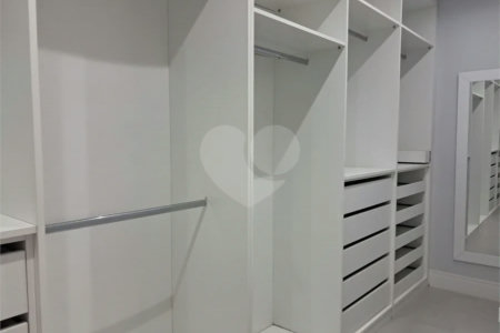 Casa à venda com 3 quartos, sendo 2 suítes,  no condomínio Brisas Jundiaí, Jundiaí - SP