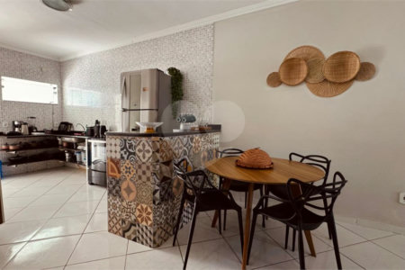 Apartamento para alugar com 2 suítes, em Orla Norte, Porto Seguro, BA