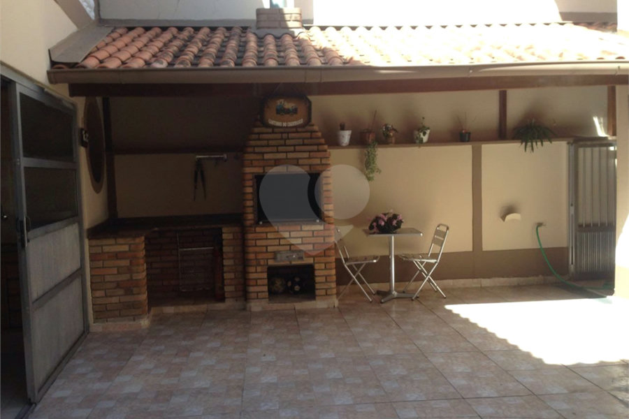 Sobrado à venda com 4 quartos, sendo 1 suíte,  em Horto Florestal, São Paulo, SP