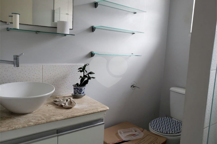 Casa à venda com 3 quartos, sendo 1 suíte, em Santana, São Paulo, SP