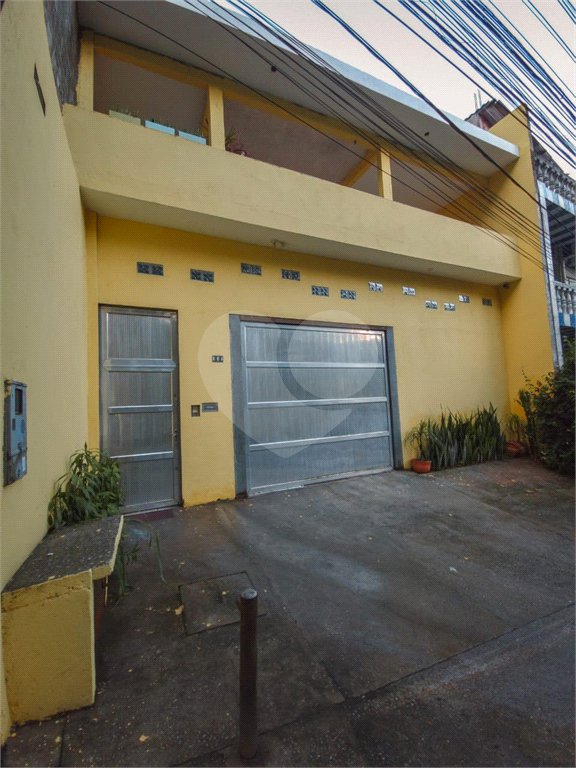 Sobrado à venda com 3 quartos em Jaraguá, São Paulo, SP