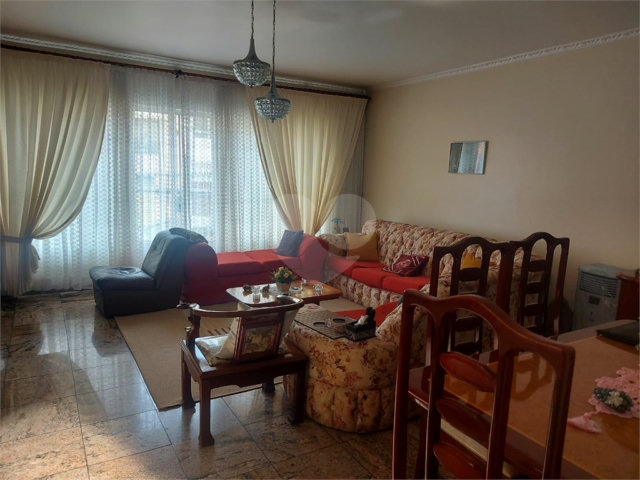 Casa à venda com 3 quartos, sendo 1 suíte,  em Santana, São Paulo, SP