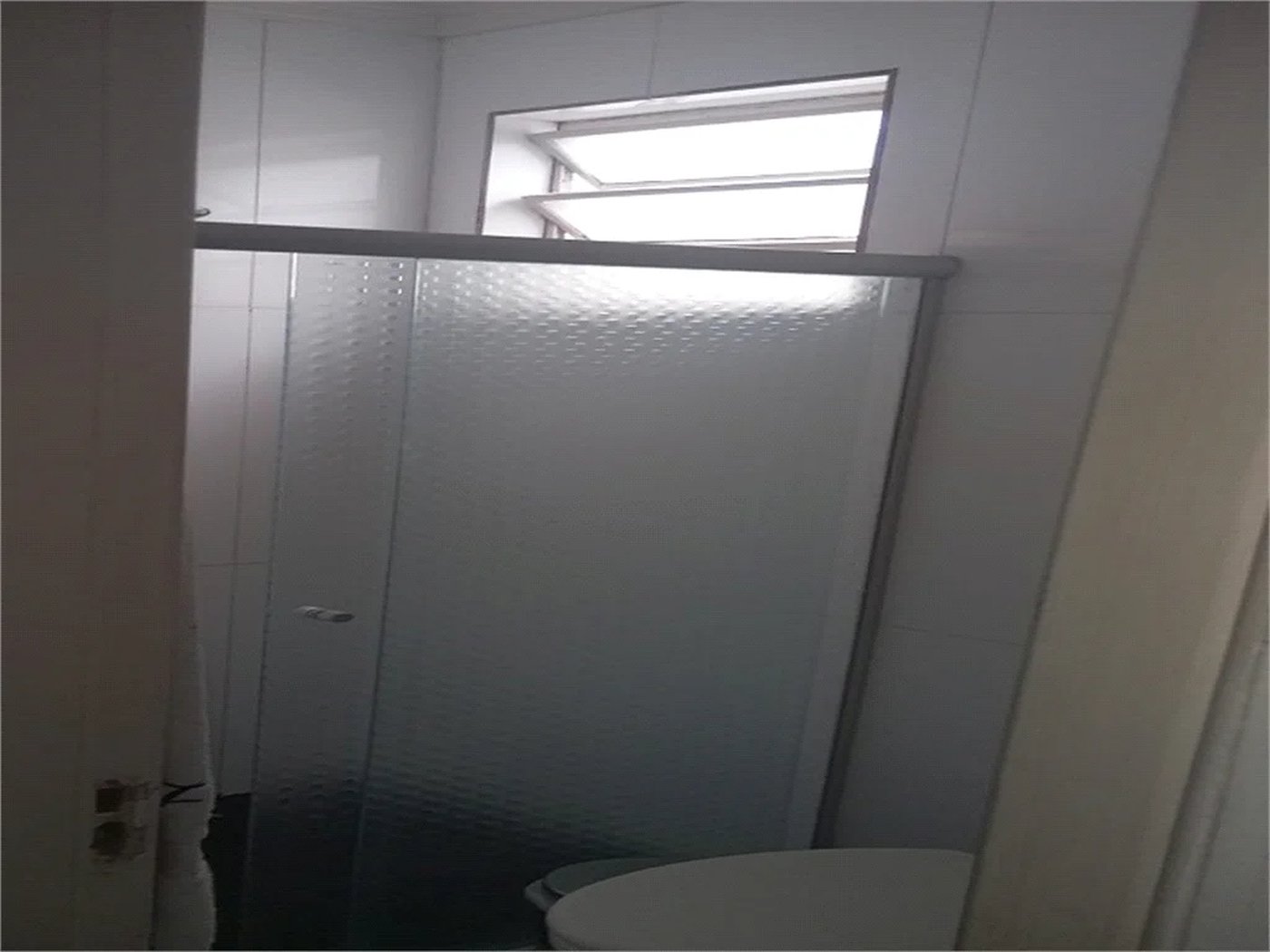 Casa à venda com 3 quartos, sendo 1 suíte,  em Lapa de Baixo, São Paulo, SP