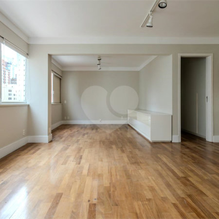 Apartamento à venda com 1 suíte em Indianópolis, São Paulo, SP