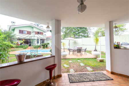 Casa à venda com 4 quartos, sendo 2 suítes, em Brooklin Paulista, São Paulo, SP