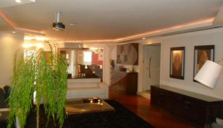 Apartamento à venda com 4 suítes em Campo Belo, São Paulo, SP