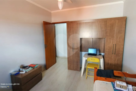 Casa à venda com 4 quartos, sendo 2 suítes, em Parque Atenas do Sul, Itapetininga, SP