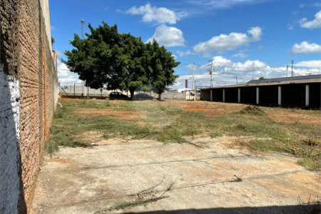 Terreno à venda com 1 quarto em Vila Carolina, Itapetininga, SP