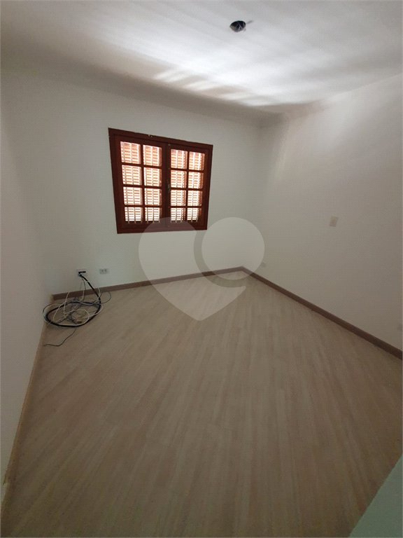 Sobrado à venda com 4 quartos, sendo 2 suítes,  em Santana, São Paulo, SP