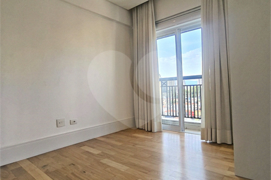 Apartamento à venda com 4 quartos, sendo 3 suítes, em Santana, São Paulo, SP