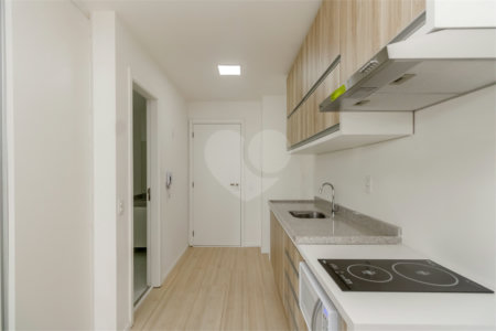 Apartamento à venda com 1 quarto em Moema, São Paulo, SP