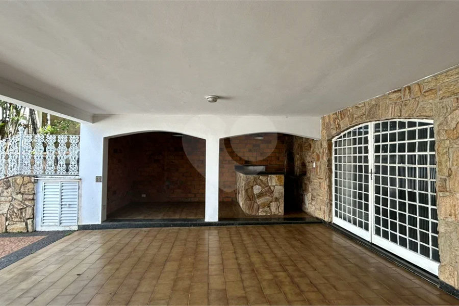 Venda Casa com 4 Dormitórios no Parque Santa Cecília