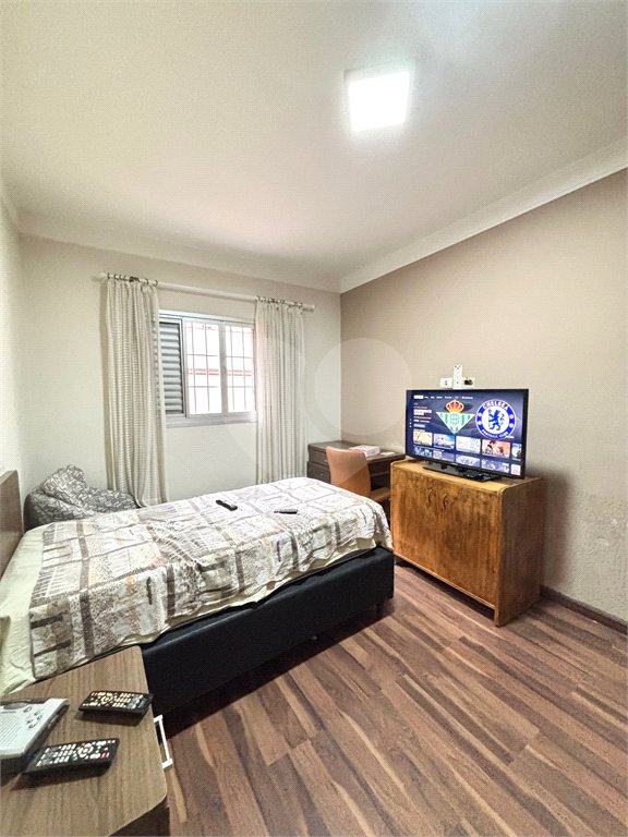 Sobrado à venda com 6 quartos, sendo 5 suítes, em Tremembé, São Paulo, SP
